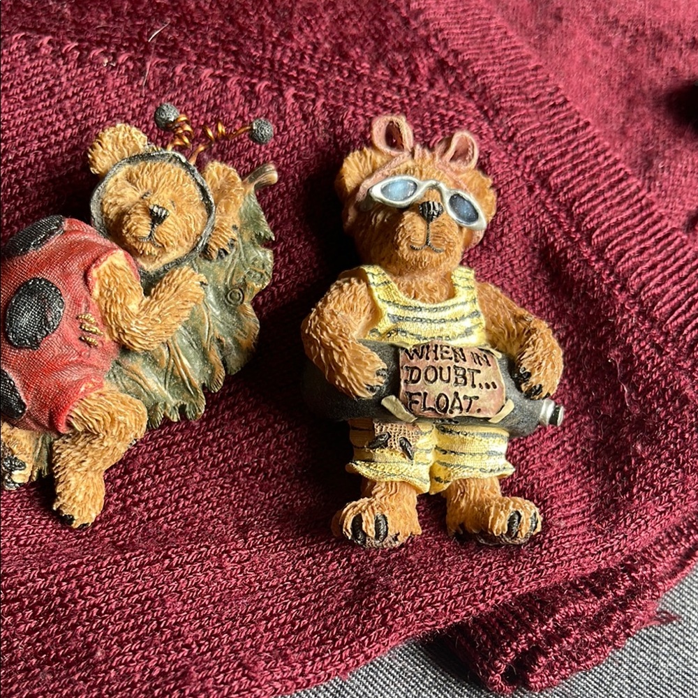 Boyds Bears Brooch Set - Red and Brown
